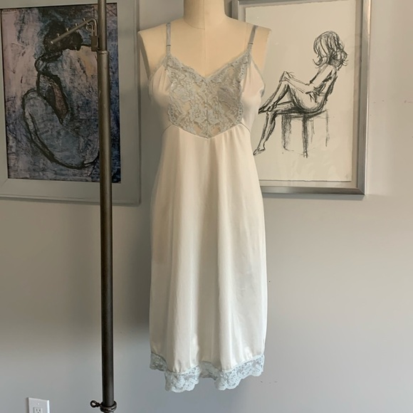 Vintage JCPenny Slip - Picture 1 of 9